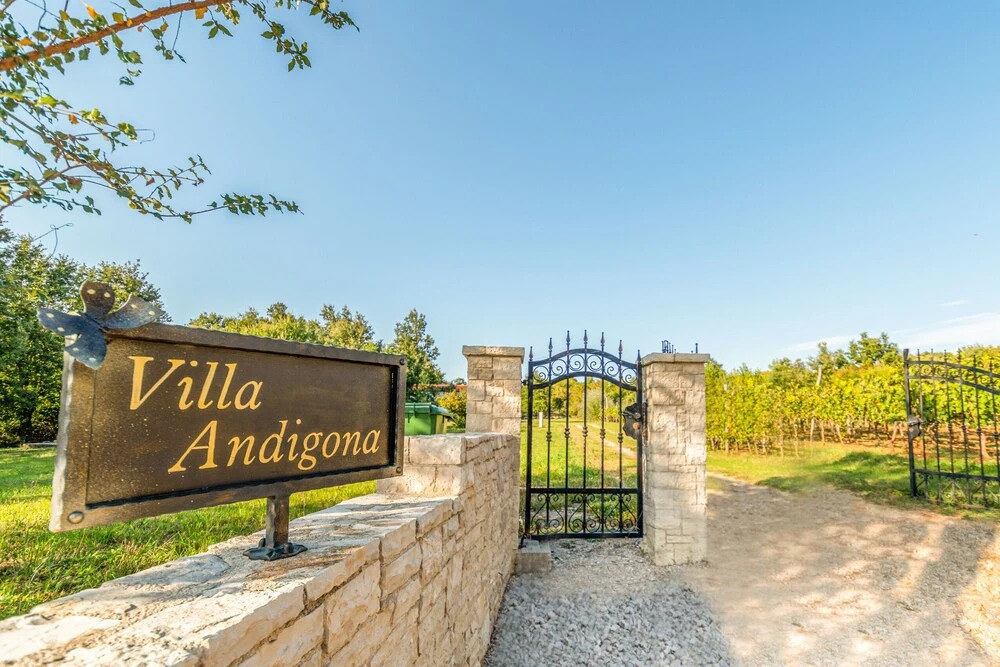 Villa Andigona