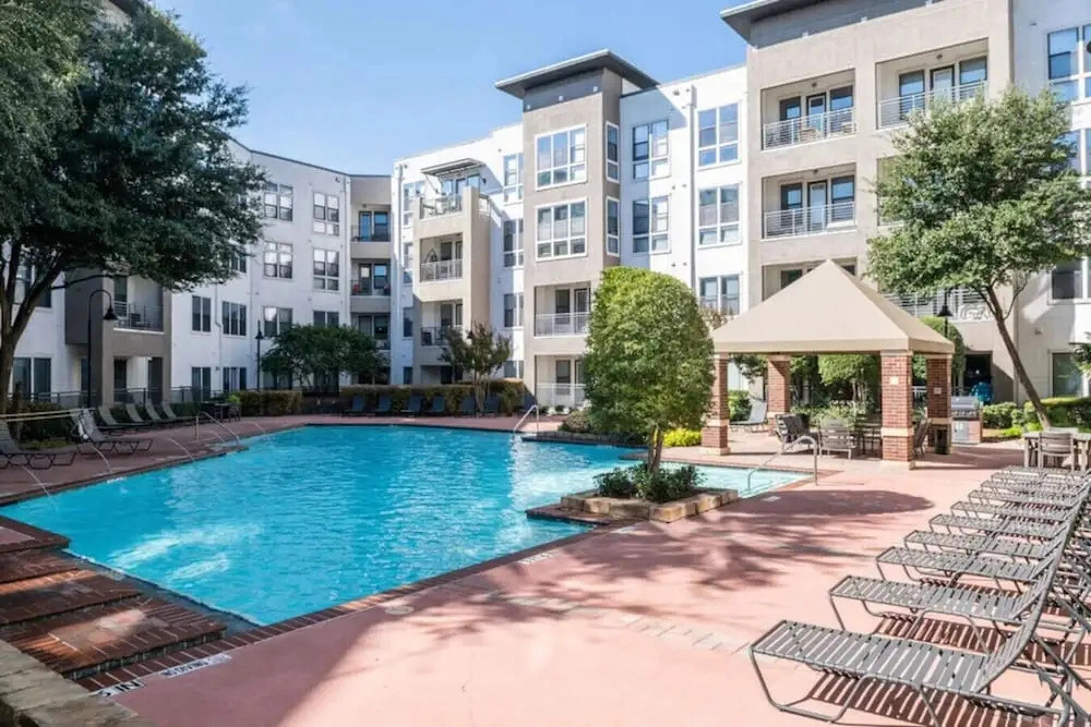 Apex Executive Apartments - Lake Carolyn TX