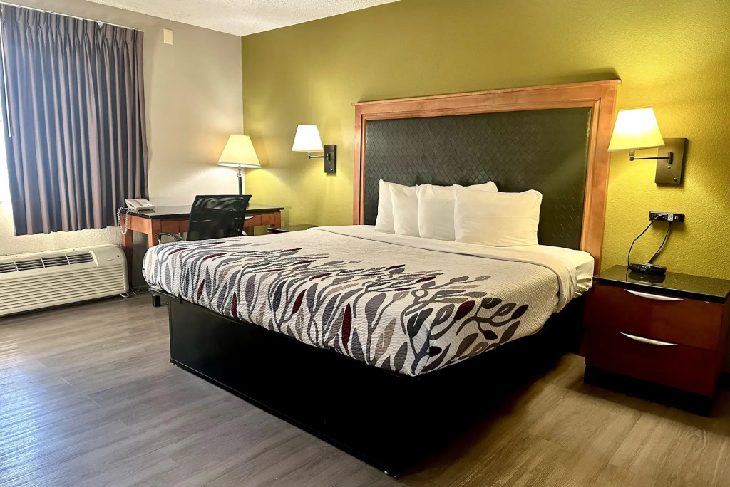 Red Carpet Inn Takoma Park