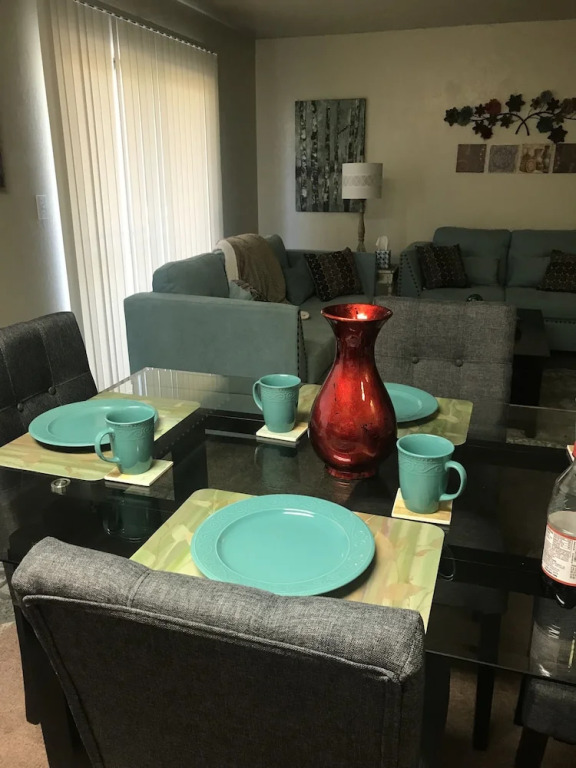Parkway Suites