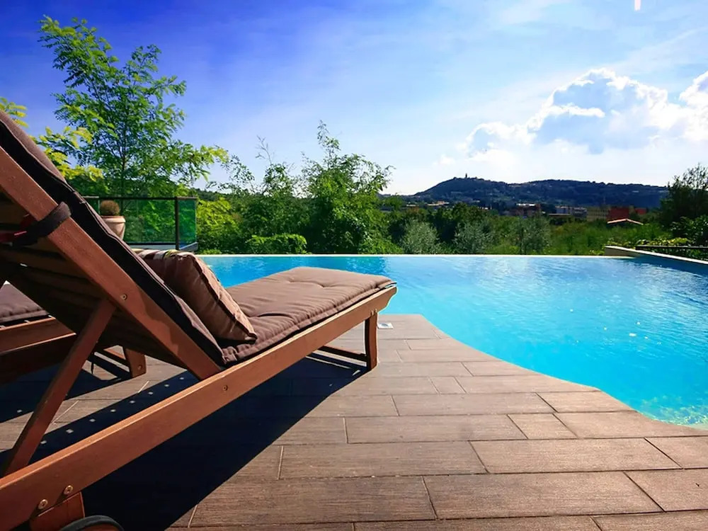 Modern Villa With Private Swimming Pool and Jacuzzi in the Green Part of Istria
