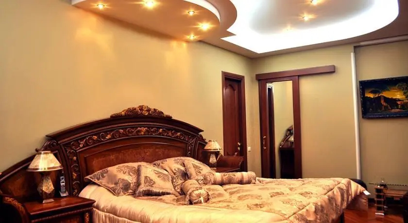 PentHouse 7