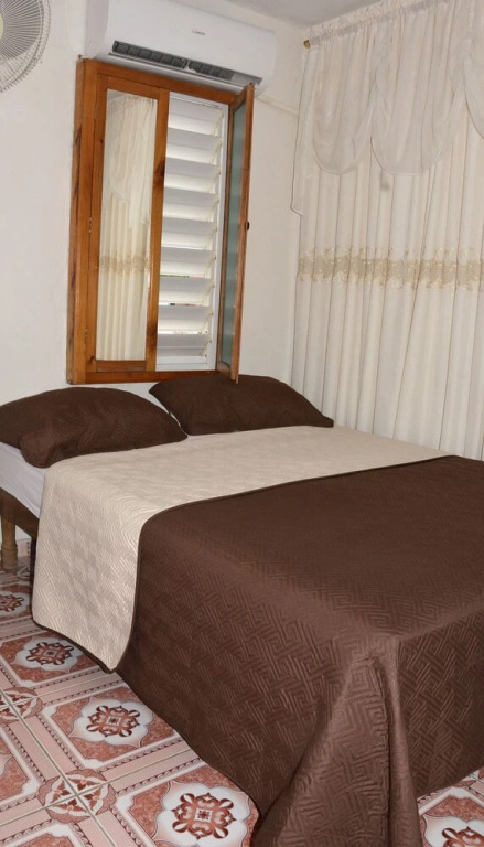 Casa Henry y Lalita