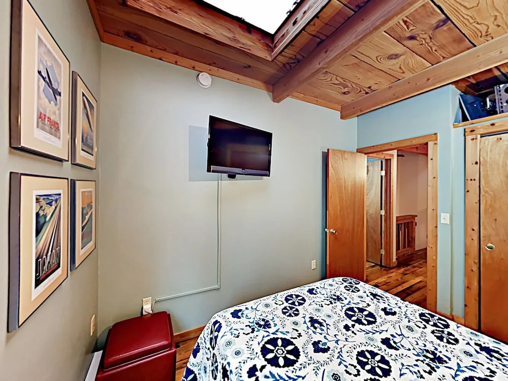 Wine Country Retreat - 3 Br Home