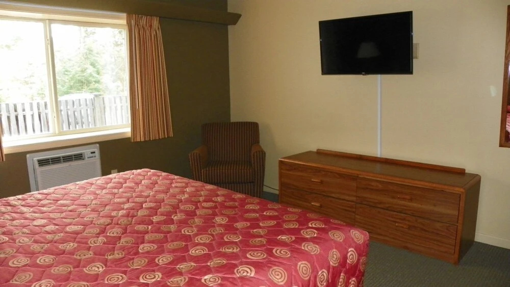 Spend Your Holidays at This 2 Bedroom Pollard Brook Resort Condo in the White Mountains of New Hampshire! - PB Dec 20th-27th, 2shw