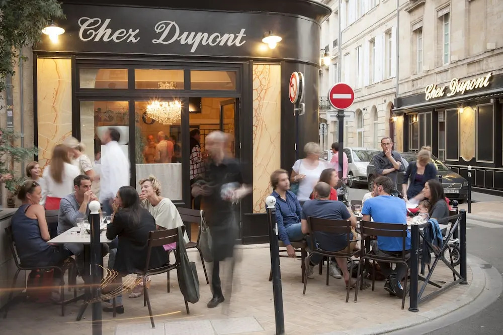 Une Chambre Chez Dupont