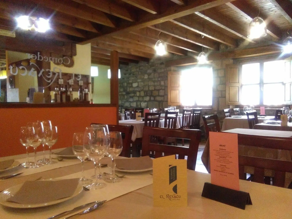 Hotel Rural El Rexacu