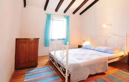 Petrcane house