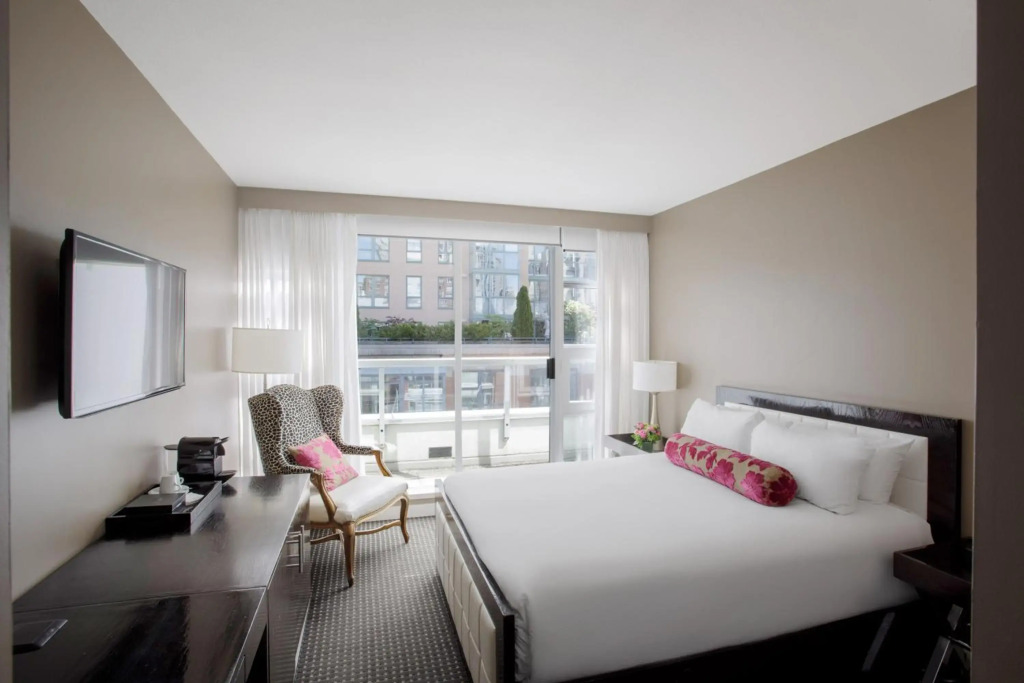 OPUS Vancouver