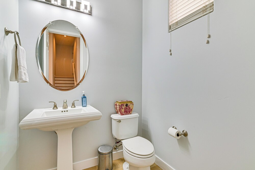 Pool Access: Mtn-view Getaway in Fountain Hills!