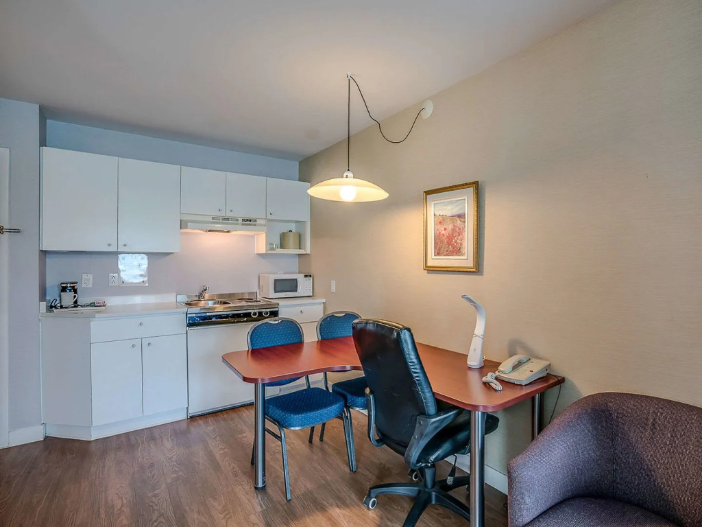 Quality Suites
