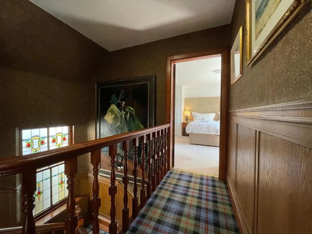 Allan House