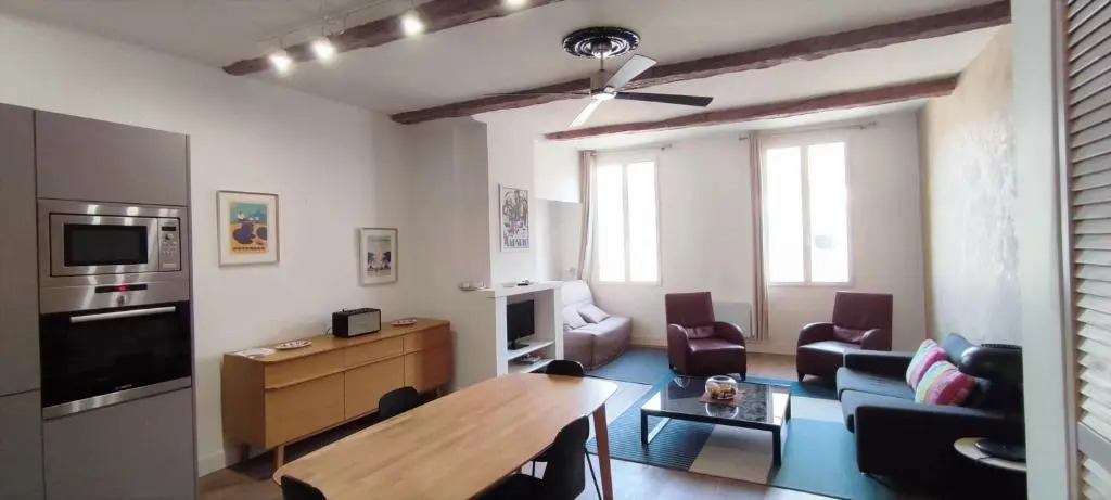 Charming 62 M With Shared Garden Center
