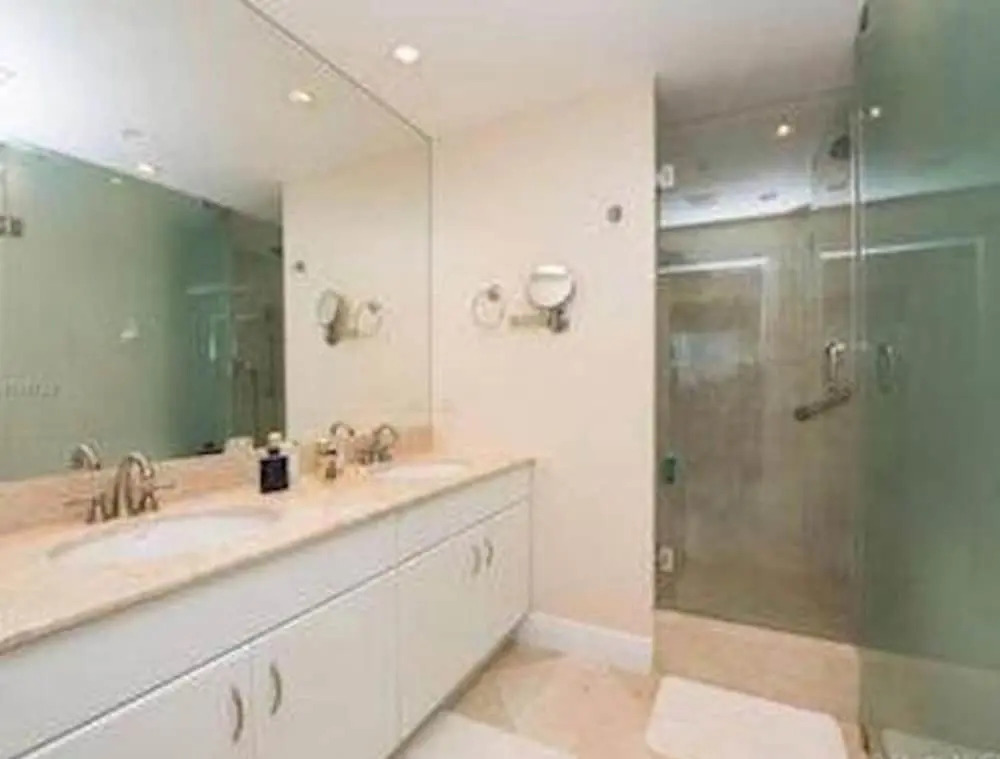 Beautiful Miami Brickell 2 Bedroom 2 Bathroom Apartment in the Sky Sleeps 4