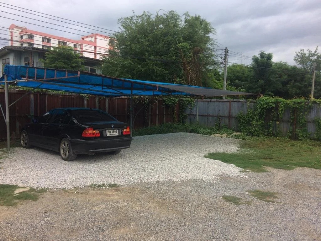 Thanya Mansion