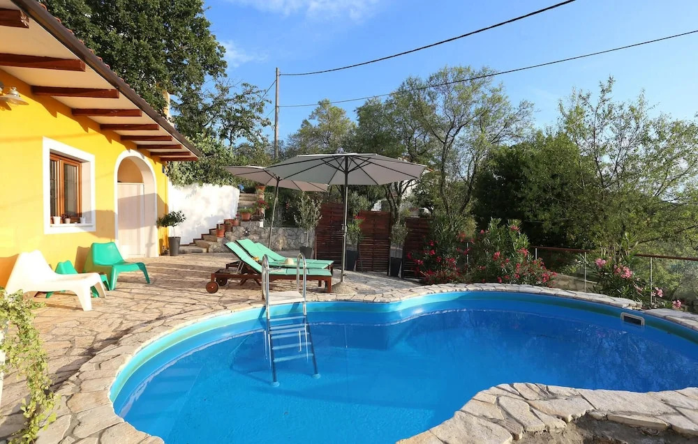 Lovely Home In Ripenda Verbanci