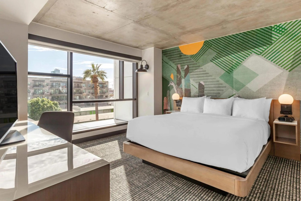 Cambria Downtown Phoenix Convention & Airport Hotel