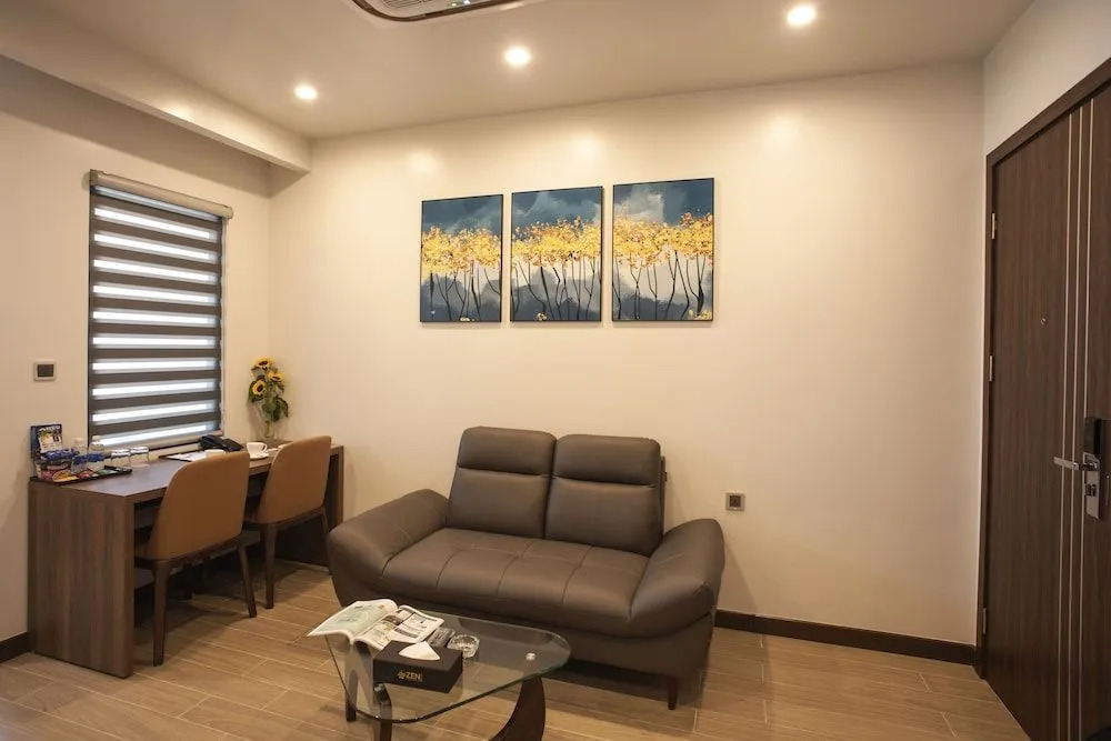 ZEN RIVERSIDE HOTEL & RESIDENCES