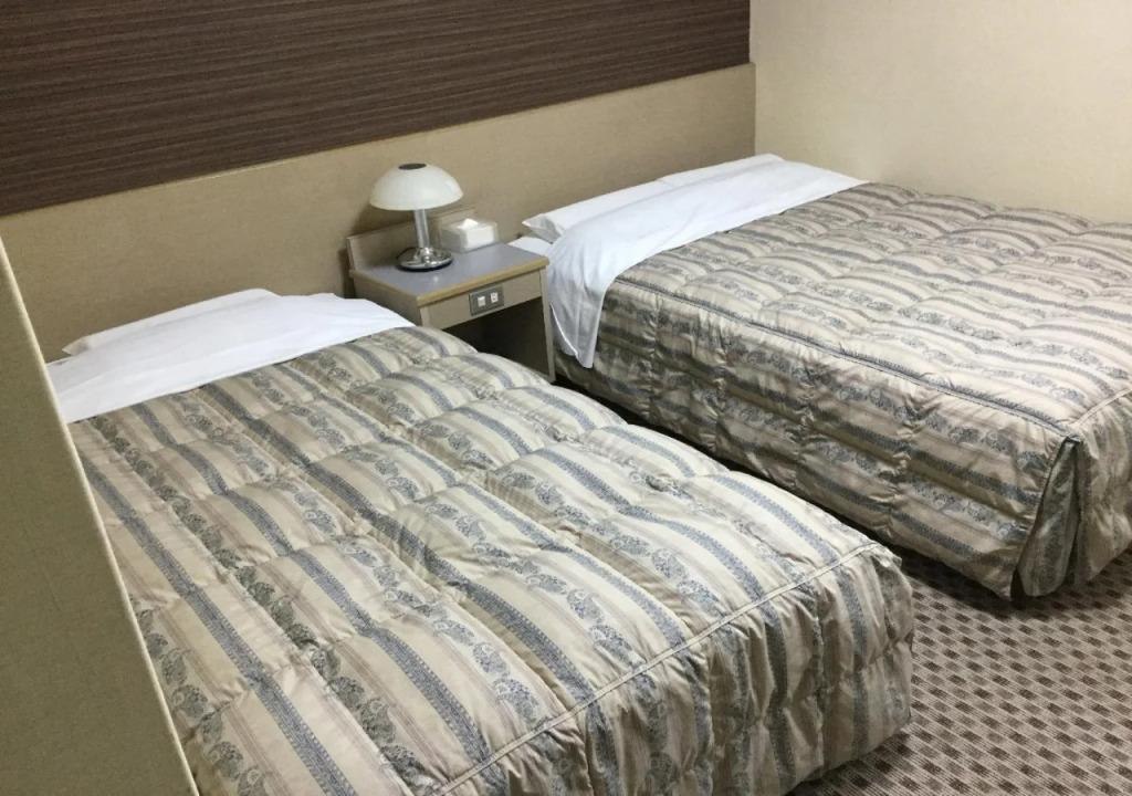 Hotel Matsuyama Hills Katsuyamahigashiten