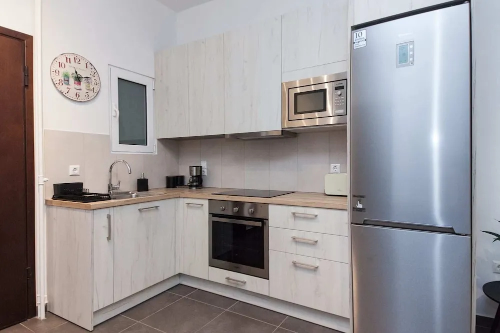 Elegant Urban Escape Apt in Kolonaki