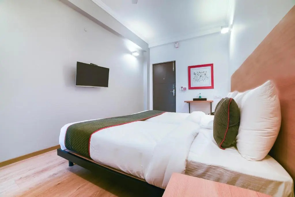 OYO Townhouse 142 Vadapalani