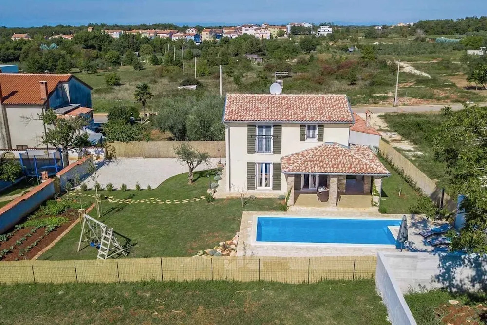 Villa Mala