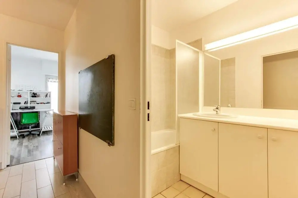 Bright 3BR Duplex Near Nation