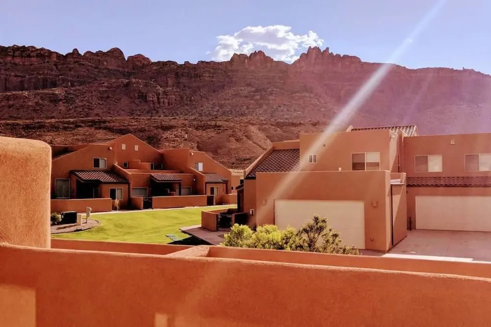 Canyon Cove Condo ~ 4A7 3 Bedrooms 2.5 Bathrooms Condo