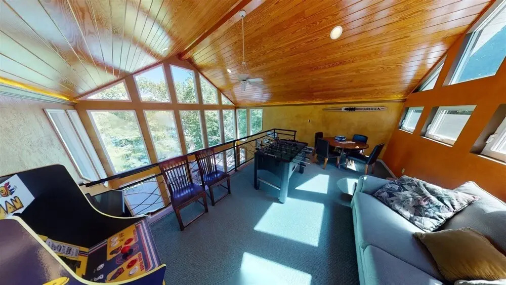Hurricane Hideaway