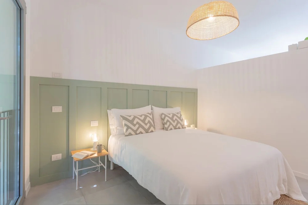 Ginepro & Salvia Apartments in Como by Rent All Como