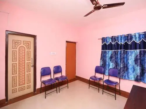 Galaxy Guest House By OYO Rooms