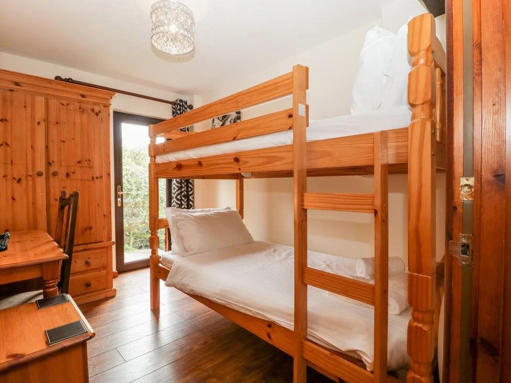 Walnut Cottage