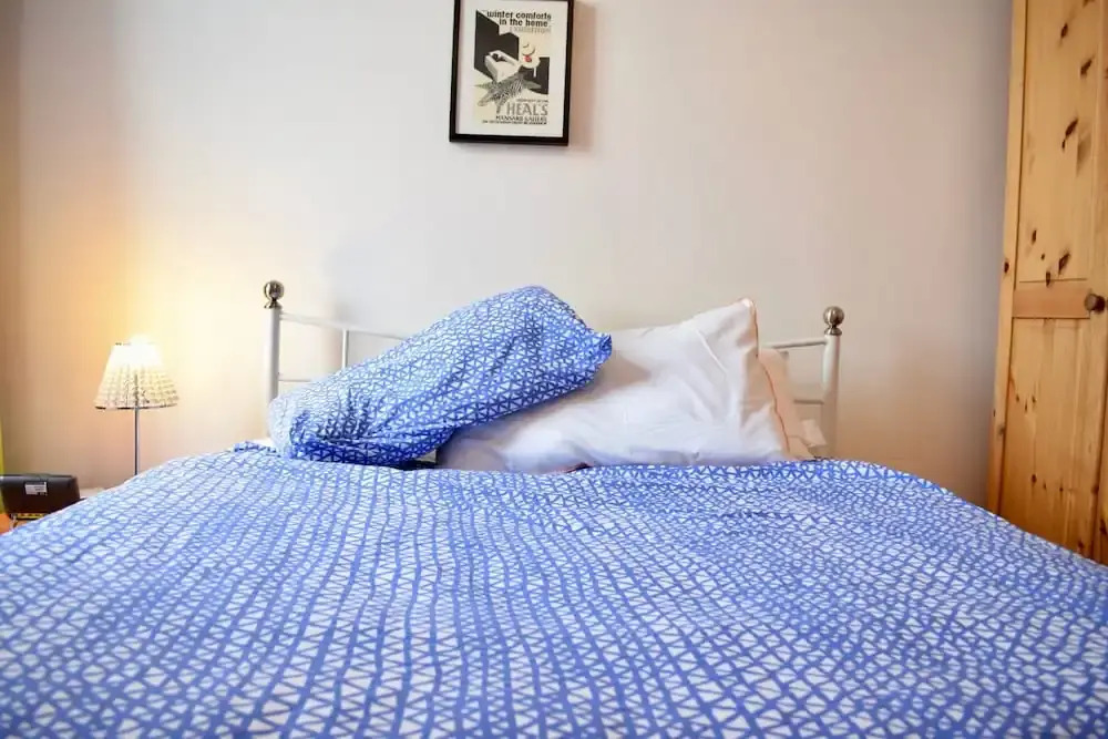 Spacious 2 Bedrooms Apartment by Royal Mile