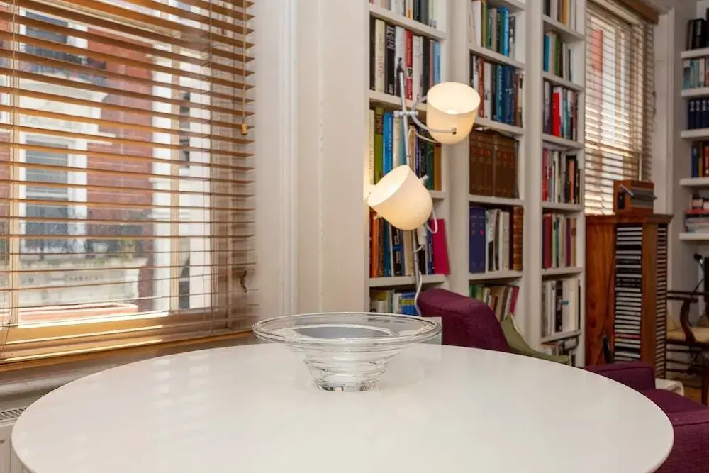 Spacious, Light-Filled 2 Bedroom Apartment