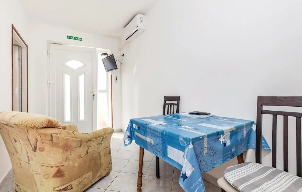Stunning Home in Kampor With Wifi and 1 Bedrooms