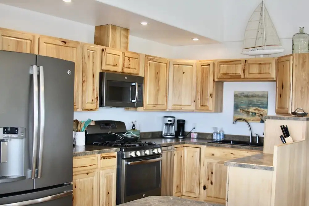 Windjammer Suites