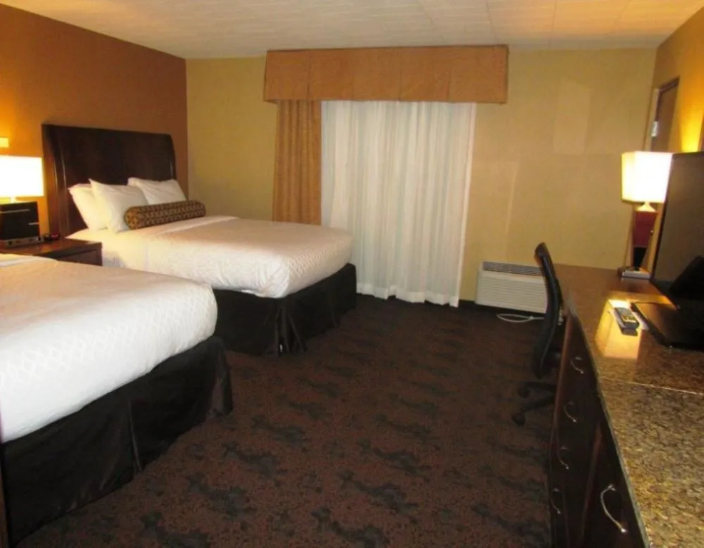 Evergreen Resort