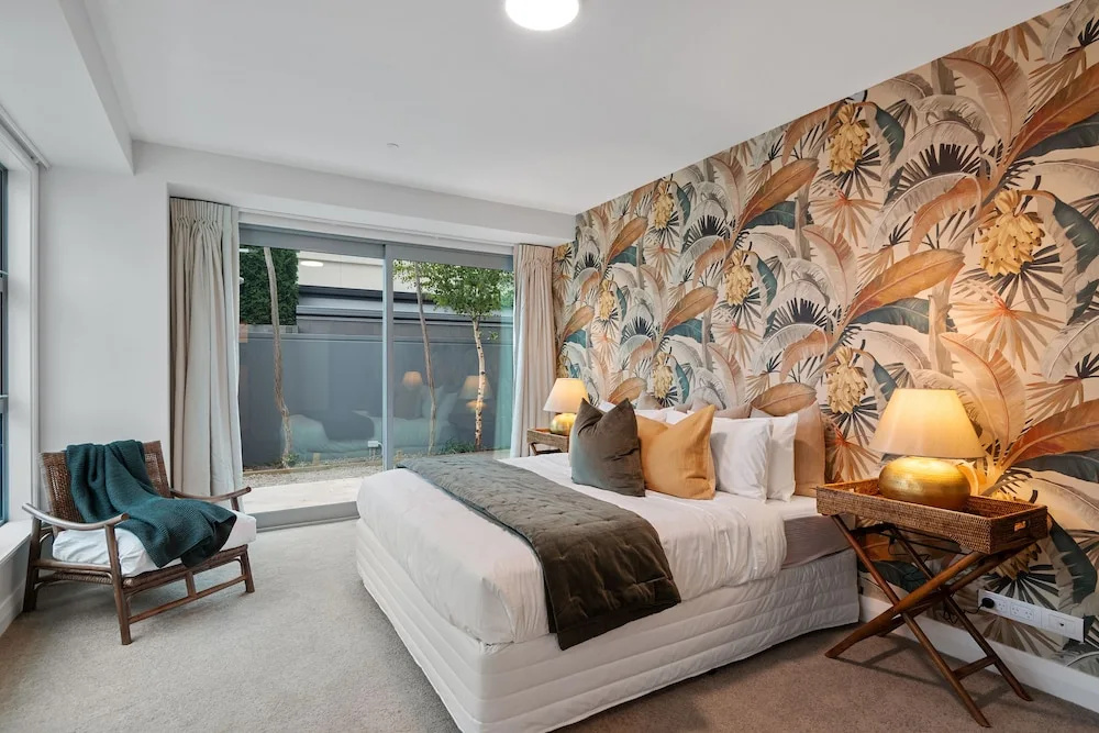 The Carlton Apartments