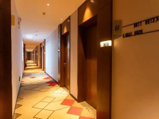 ZheTing Hotel (Jingzhou Jianghan Road No.1 People's Hospital)