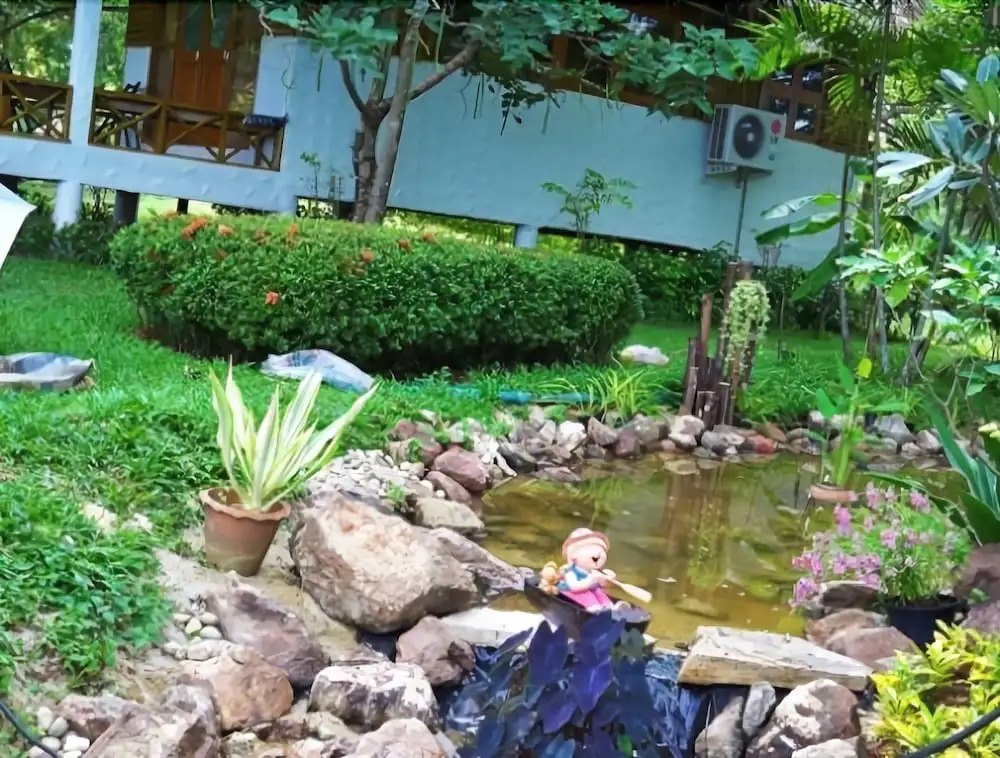 Golden Lake View Boutique Resort