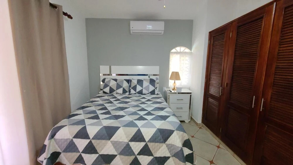 Great 4 Bedroom Getaway Villa With Large Private Pool