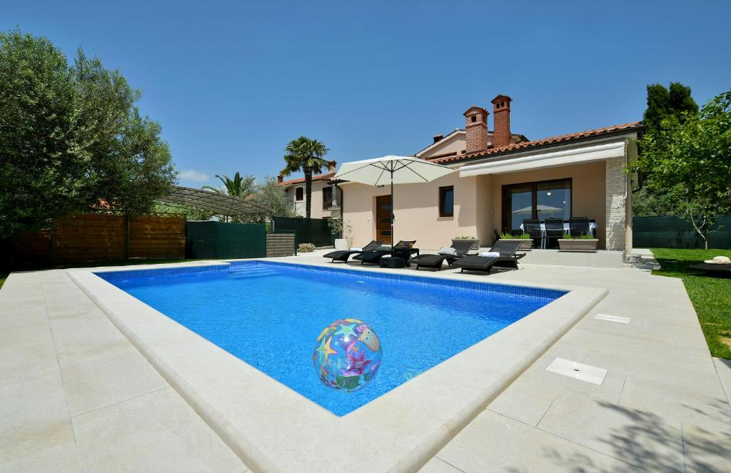 House Vedran 1125