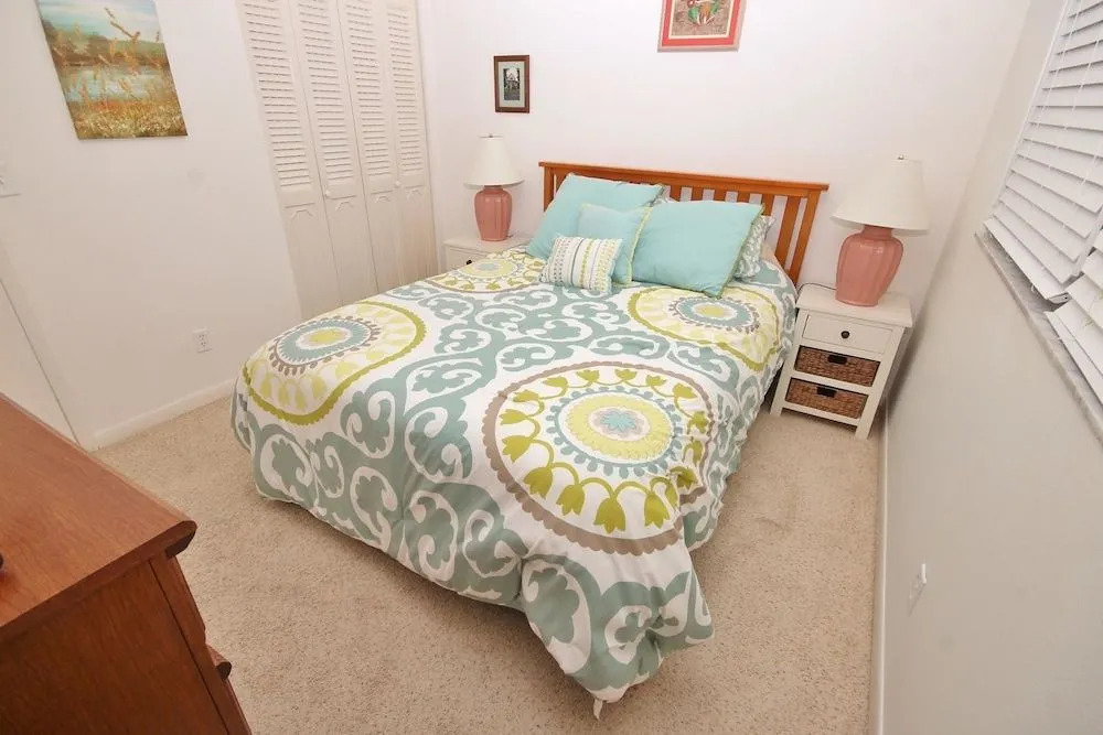 Sea Coast Gardens III 313 Apartment 2