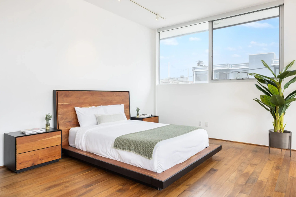 Venice View by Avantstay Walk to Venice Beach Rooftop, Ice Bath, Luxe Design