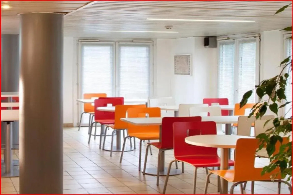 FAST HOTEL Les Ulis - Courtabœuf