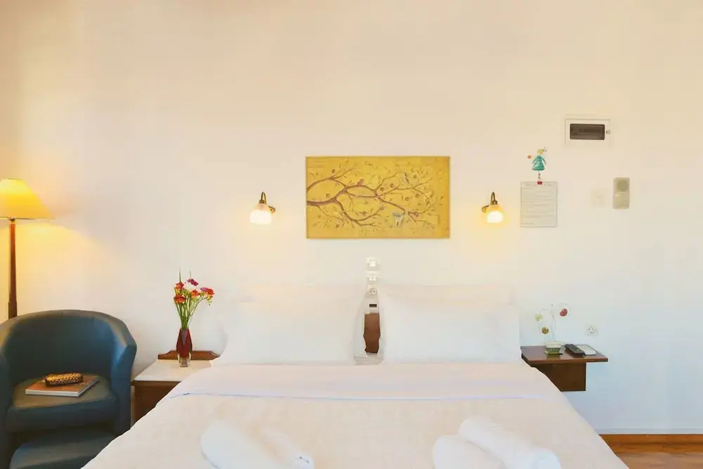 Silde Studios & Apartments