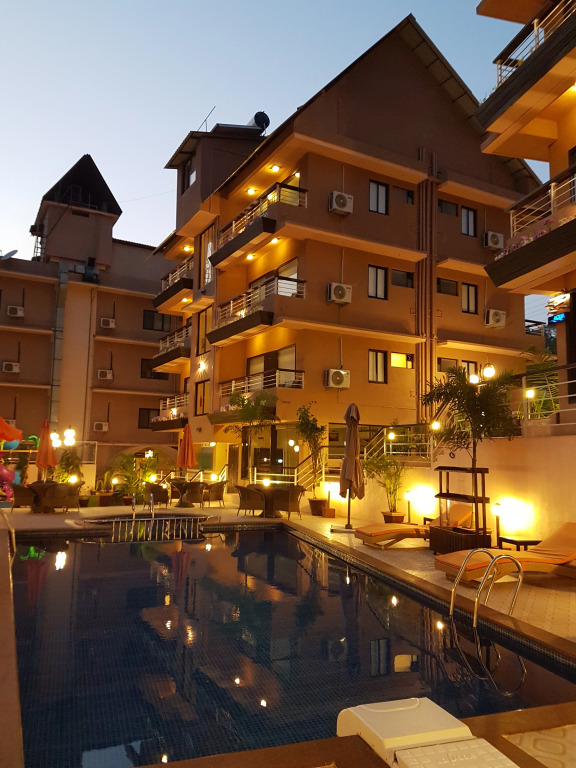 La Sunila Suites & Villas by WSI