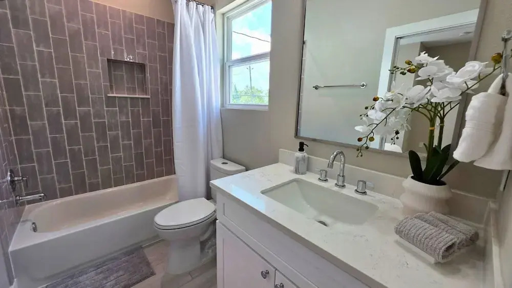 North Houston Comfort 3BR Near Downtown IAH
