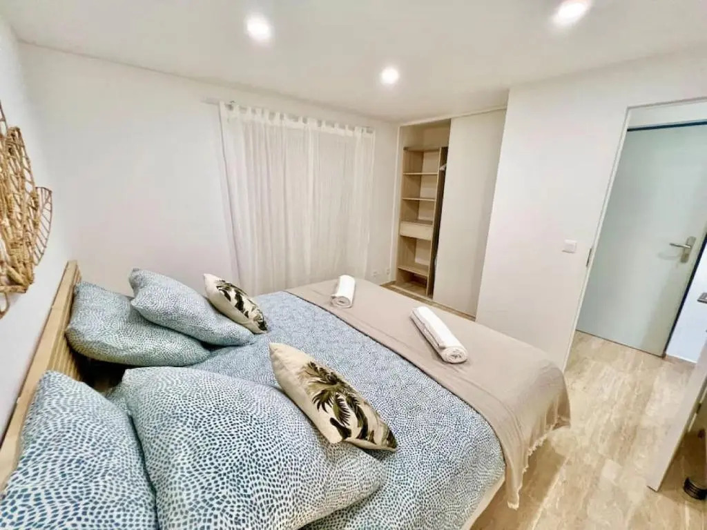 Maracuja 7, Orient Bay village, walkable beach at 100m