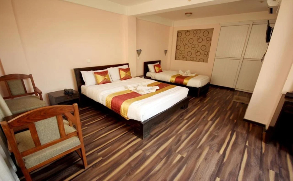 Annapurna Guest House and Rooftop Restaurant